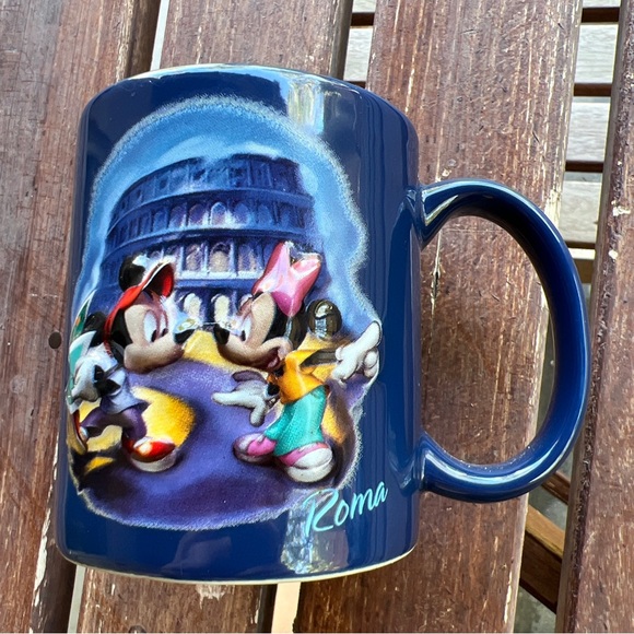 Disney Store Rome Roma Colosseum Mickey Mouse & Minnie Mouse 3D Ceramic Mug Blue - Picture 8 of 14